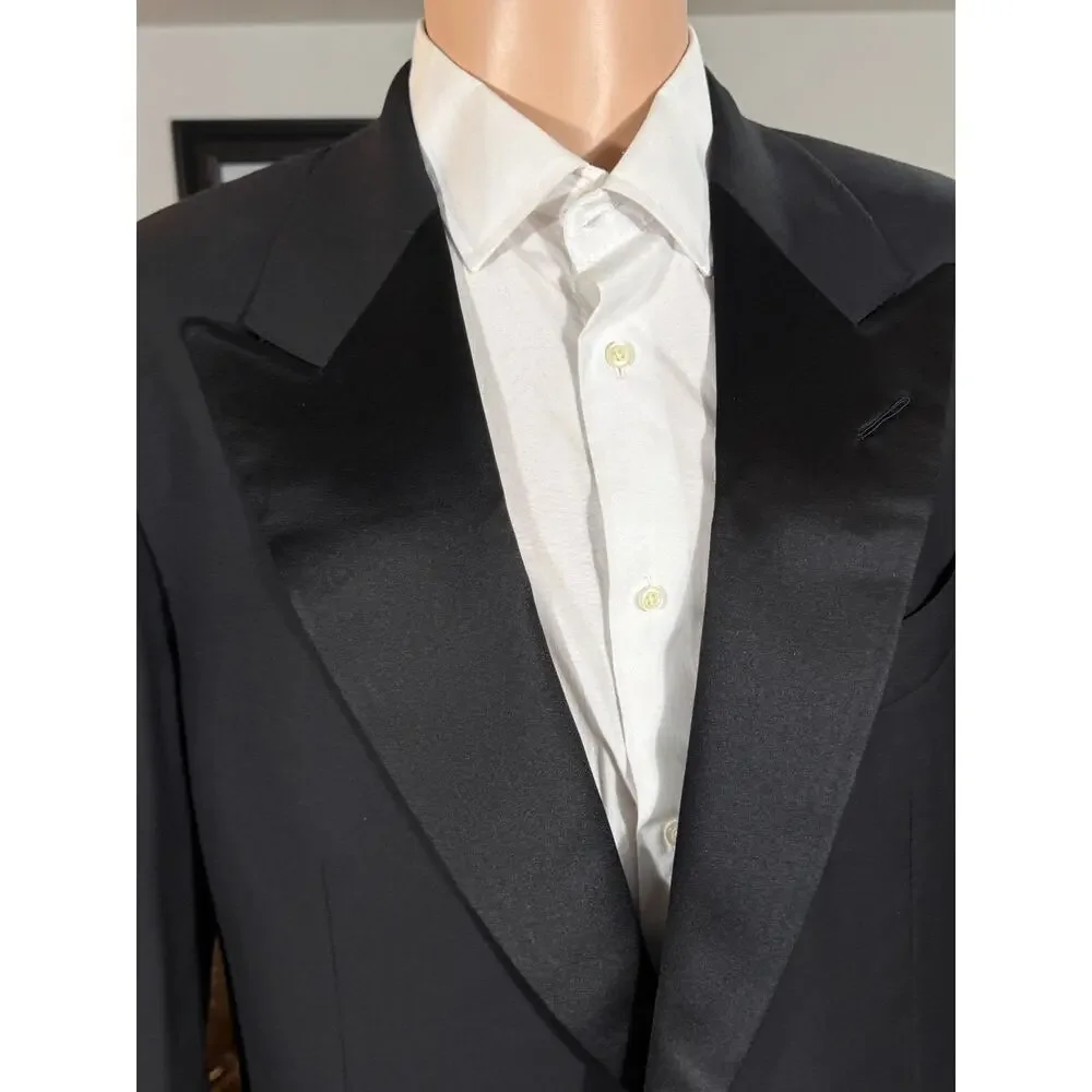 Tom Ford Windsor Black Peak Lapel Wool Tuxedo 52 42R US 38x30 Trousers